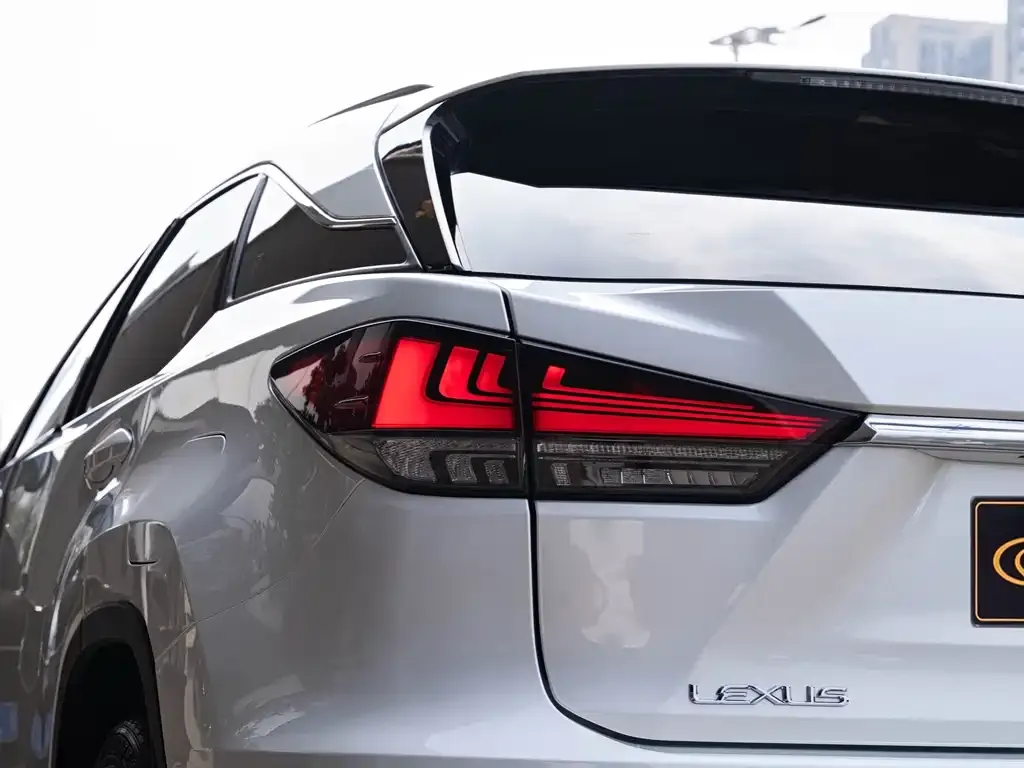 Lexus RX — фото 2