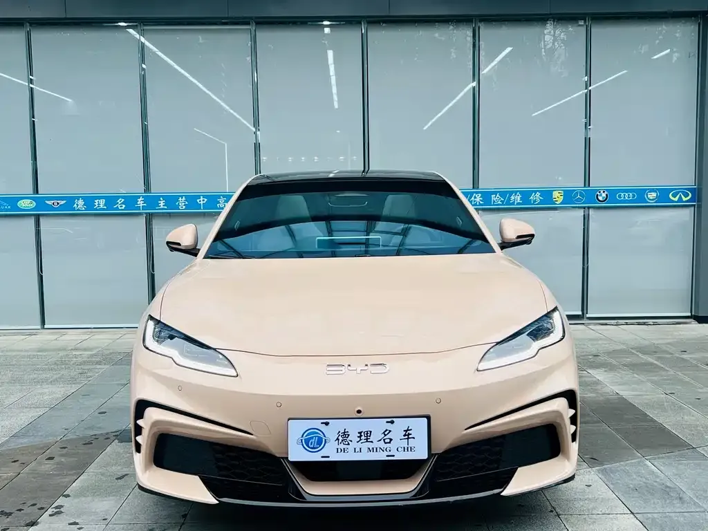 BYD Seal 06GT — фото 7