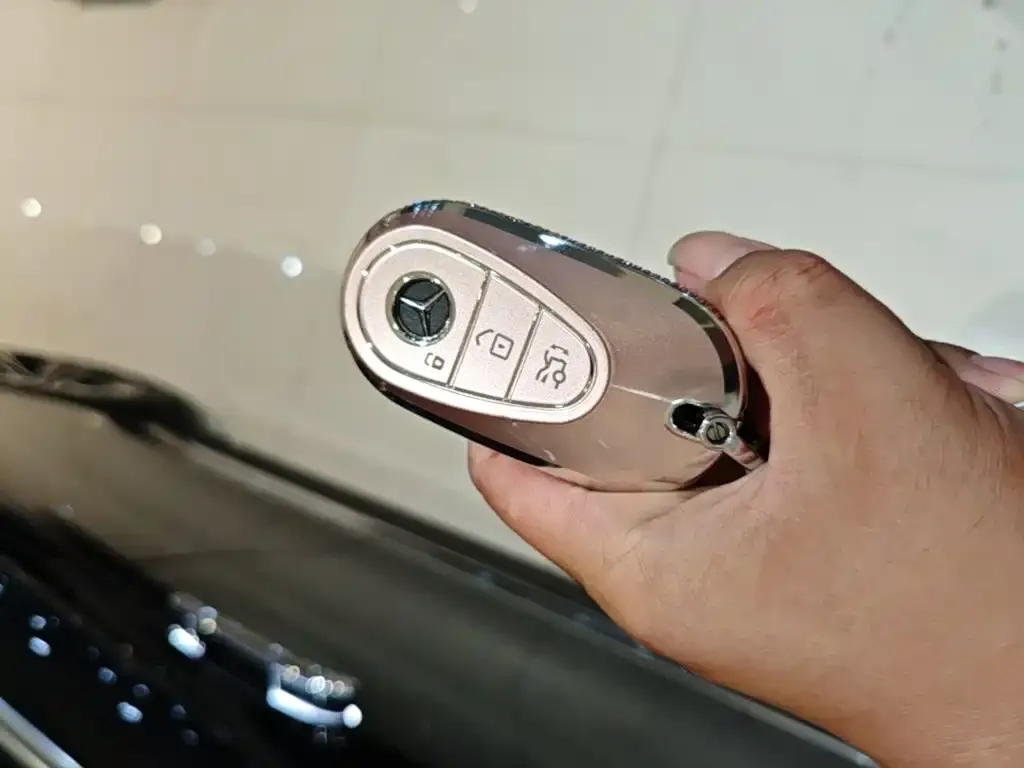 Mercedes-Benz E-Class New Energy — фото 2