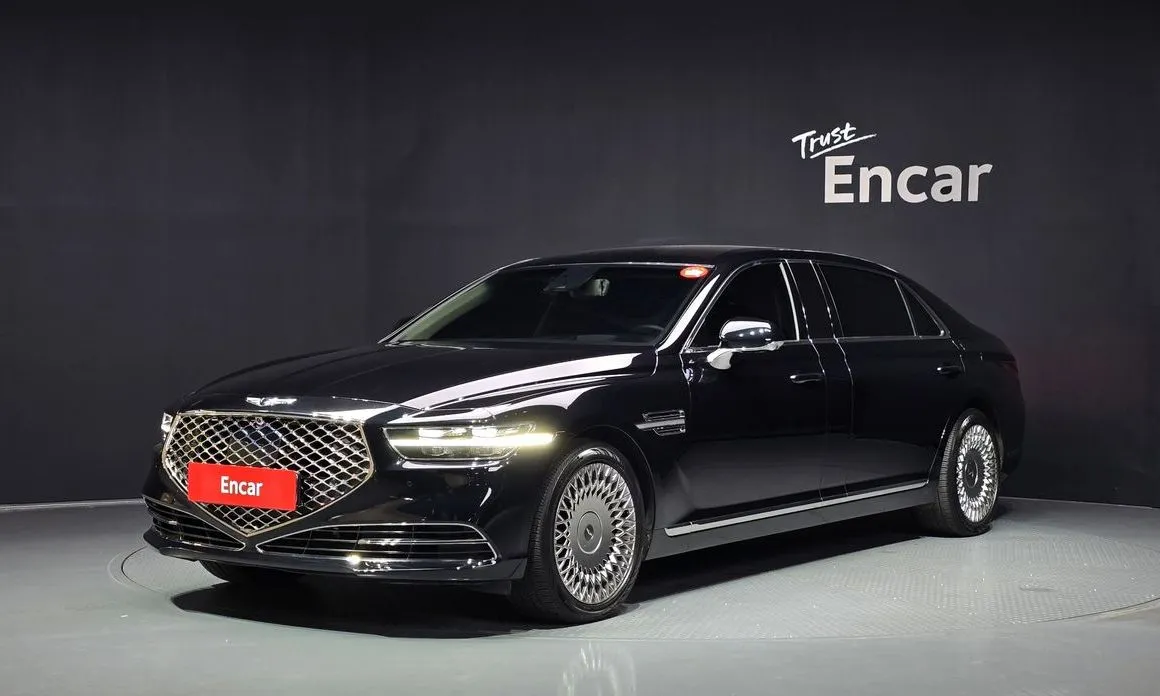Genesis G90 — фото 1