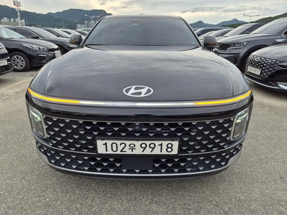 Hyundai Grandeur — фото 1