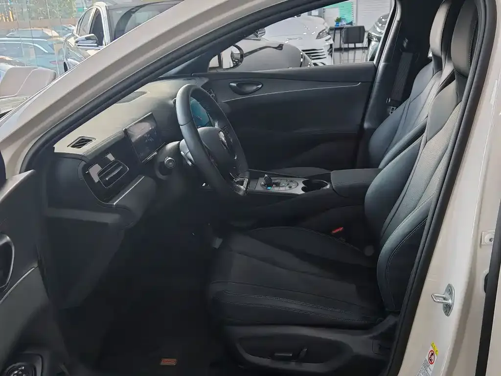 BYD Seal 06 — фото 10