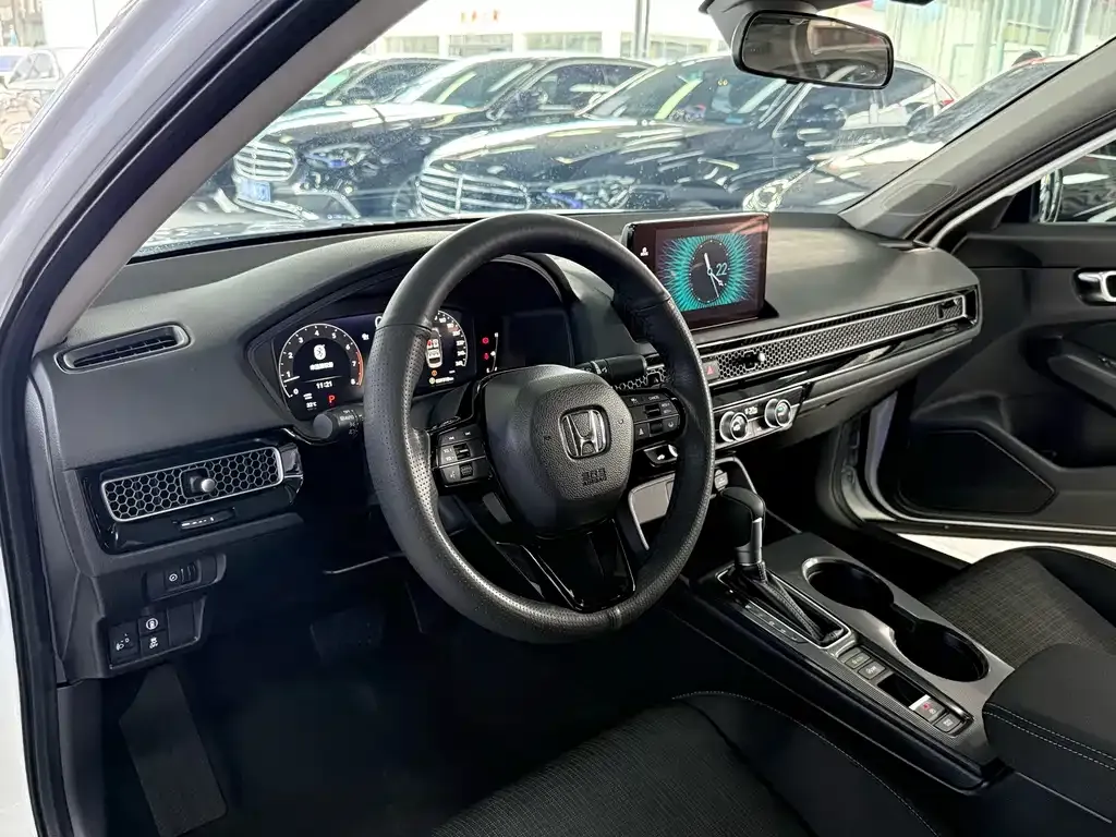 Honda Civic — фото 5