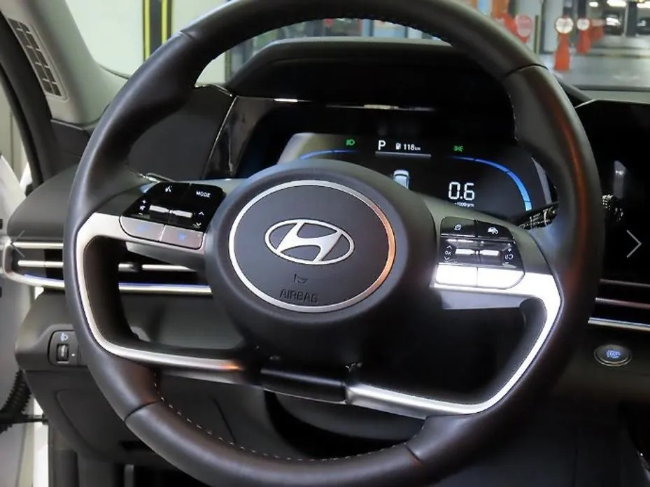 Hyundai AVANTE — фото 7
