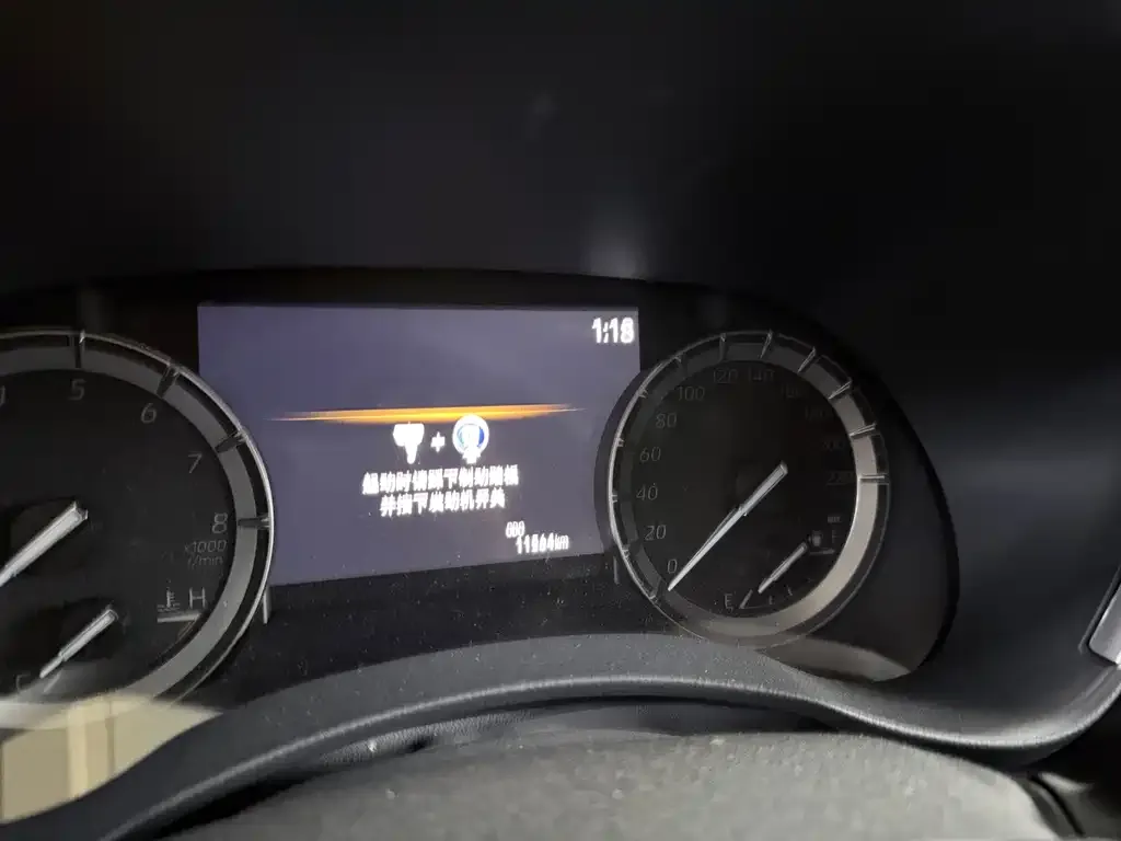 Toyota Highlander — фото 10