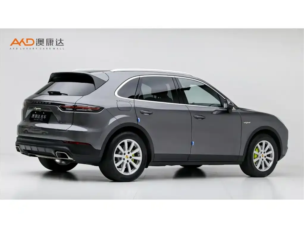 Porsche Cayenne Hybrid — фото 10