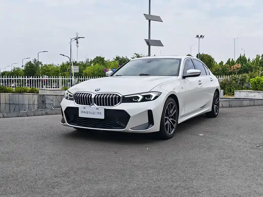 BMW 3 Series — фото 1