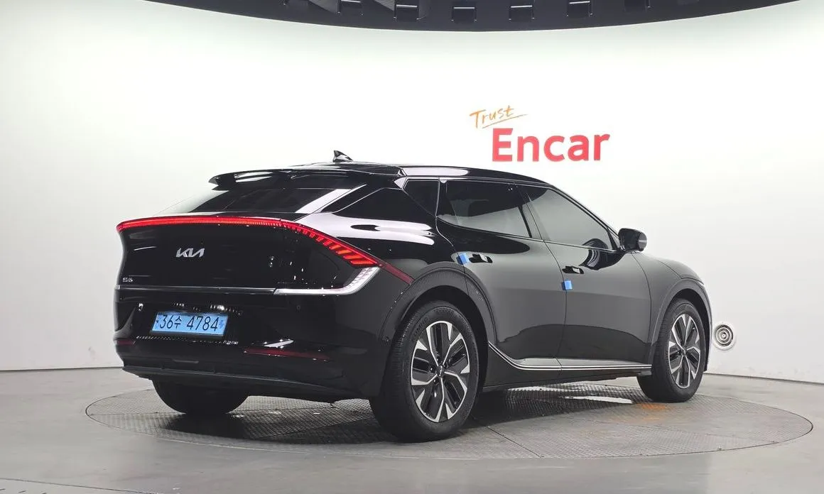Kia EV6 — фото 4