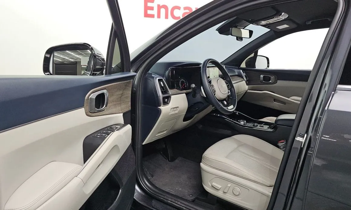 Kia Sorento — фото 3