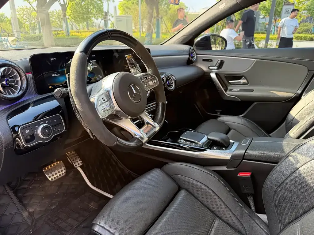 Mercedes-Benz A-Class AMG (Import) — фото 3