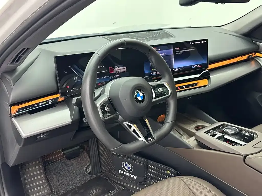 BMW 5 Series — фото 10