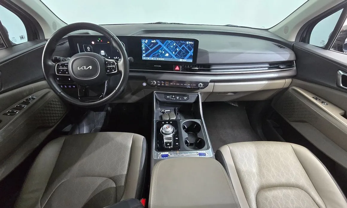 Kia Carnival — фото 10