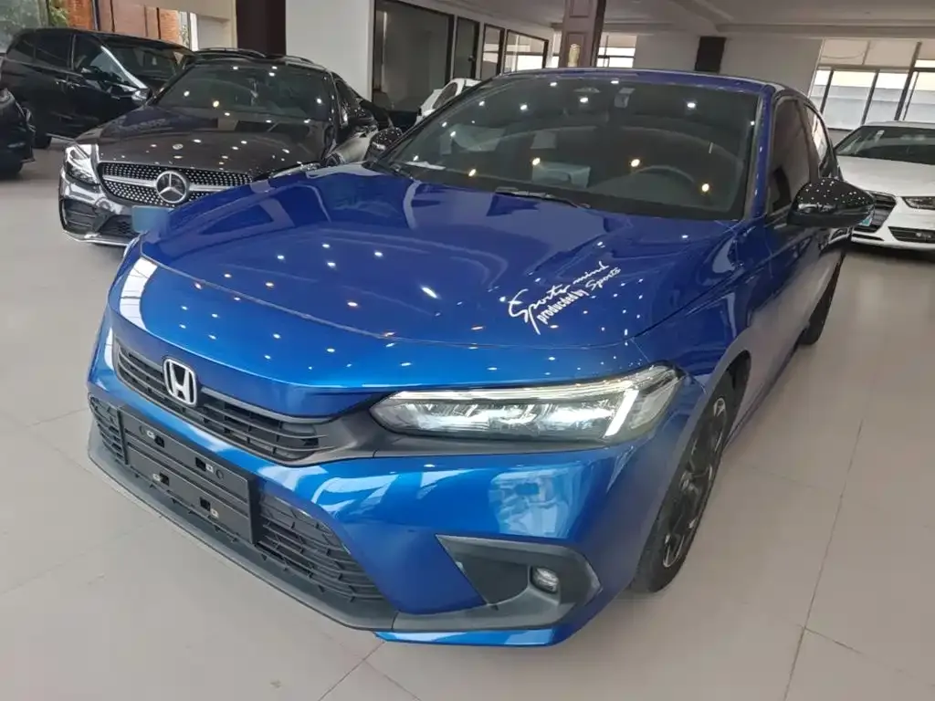 Honda Civic — фото 1
