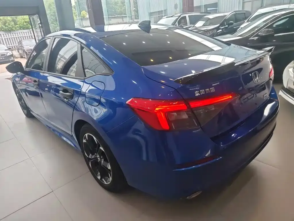 Honda Civic — фото 6