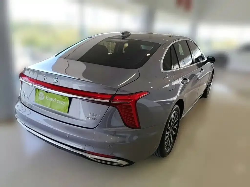 Hongqi H5 — фото 3
