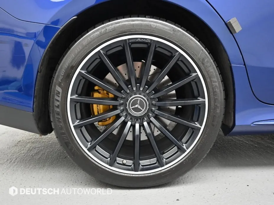 Mercedes-Benz AMG GT — фото 10