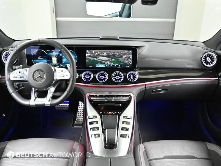 Mercedes-Benz AMG GT — фото 7