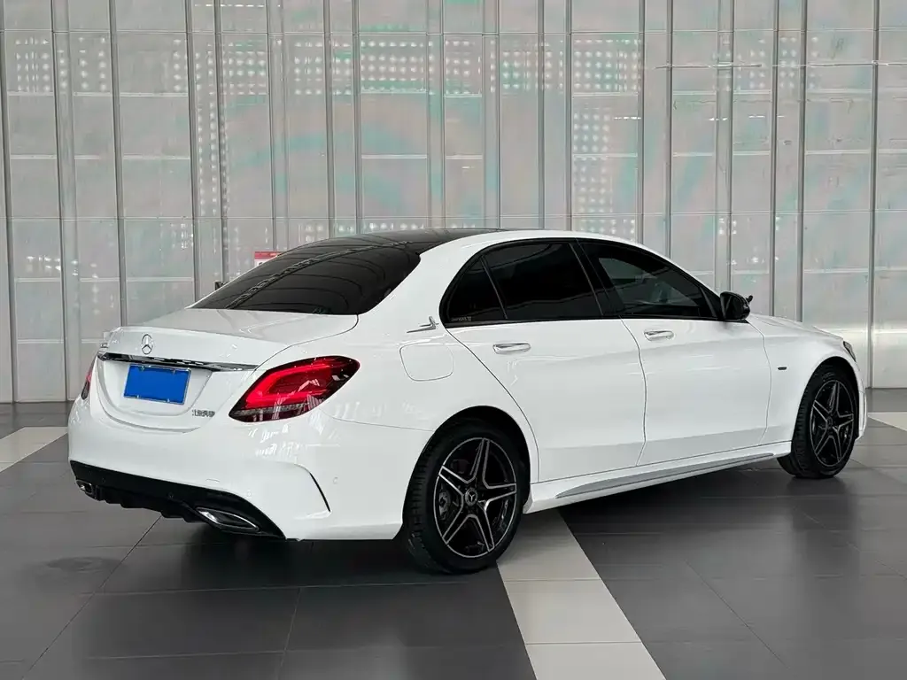 Mercedes-Benz C-Class — фото 3