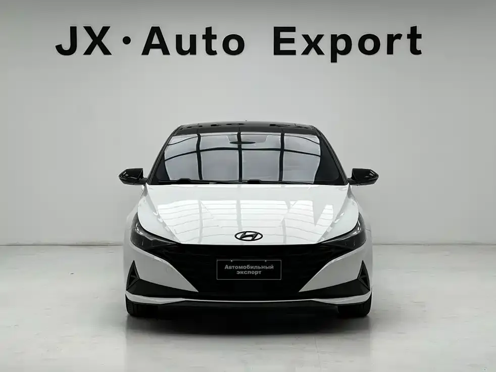 Hyundai Elantra — фото 4