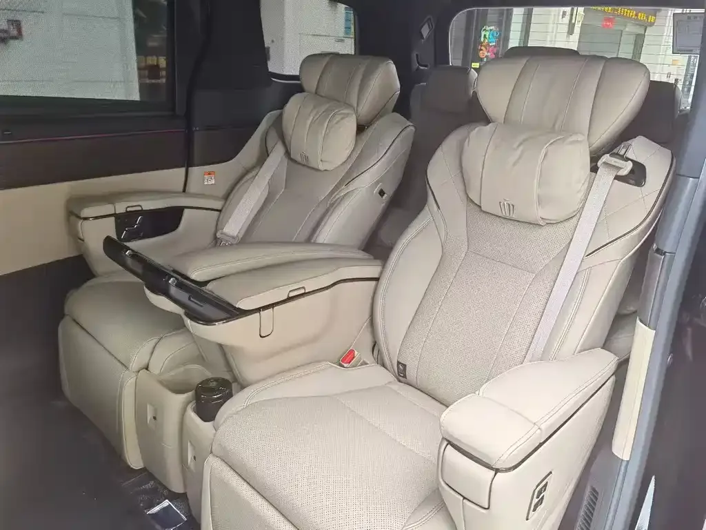 Toyota Vellfire — фото 6