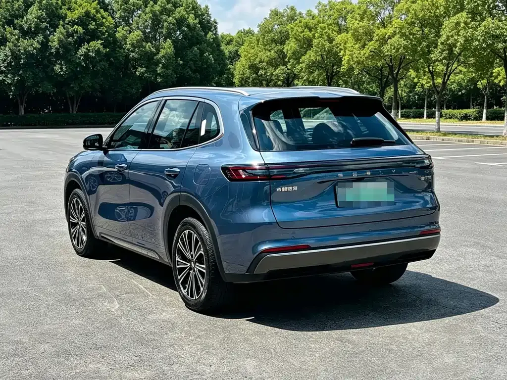 Geely Galaxy Xingjian 7 — фото 2