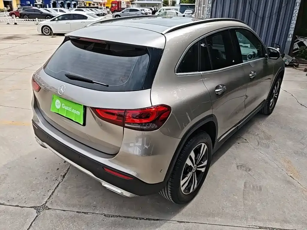 Mercedes-Benz GLA — фото 7