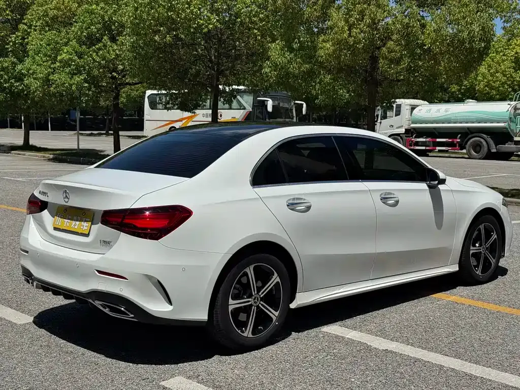 Mercedes-Benz A-Class — фото 3