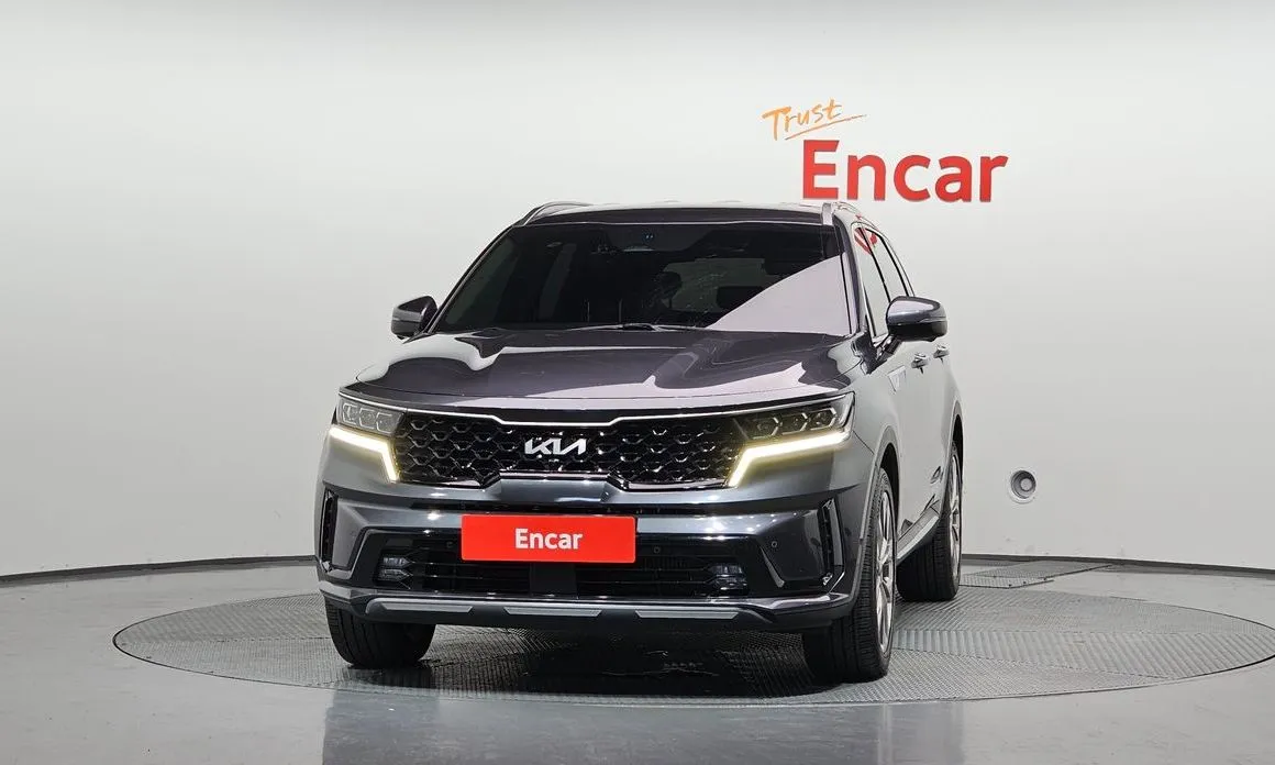 Kia Sorento — фото 5