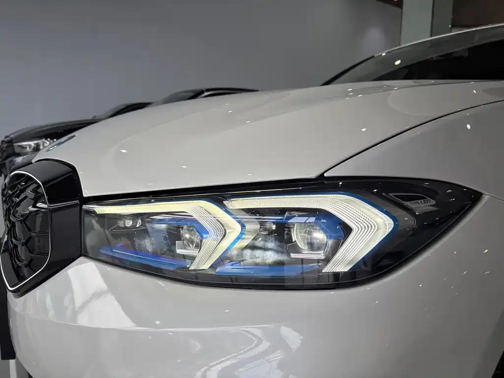 BMW i3 — фото 10