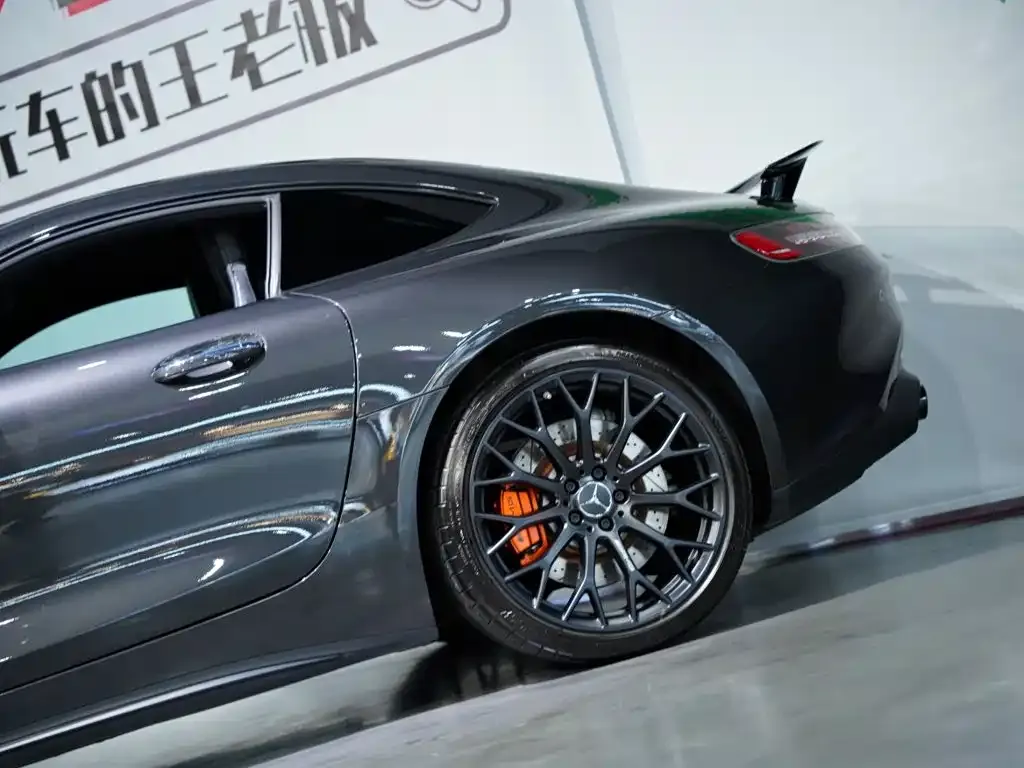 Mercedes-Benz AMG GT — фото 4