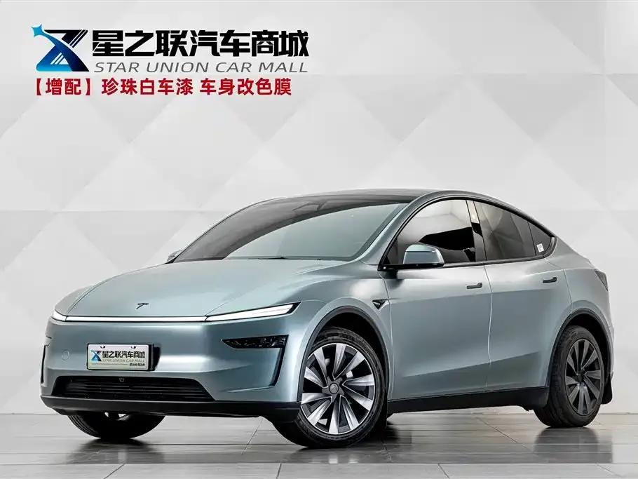 Tesla Model Y — фото 1