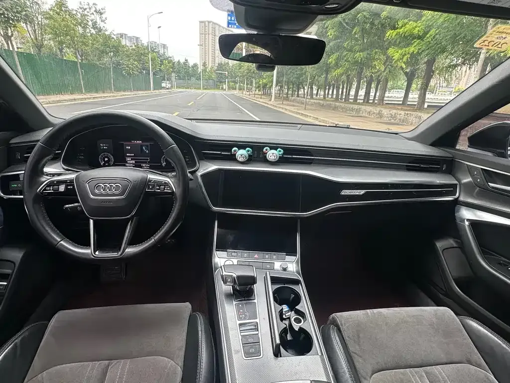 Audi A6L New Energy — фото 7