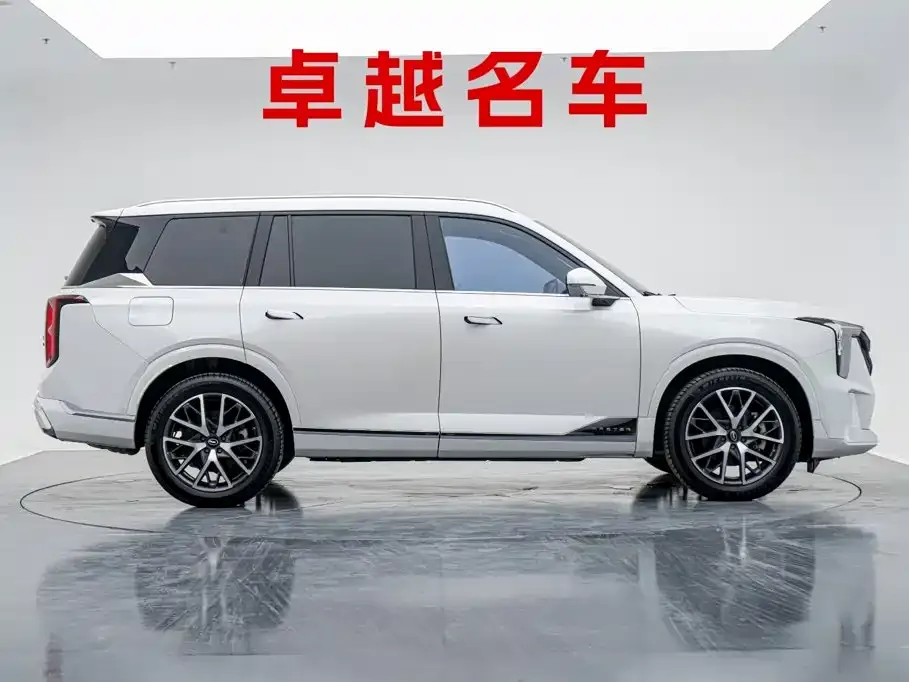GAC Motor Trumpchi GS8 — фото 3