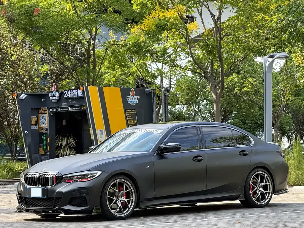 BMW 3 Series — фото 1
