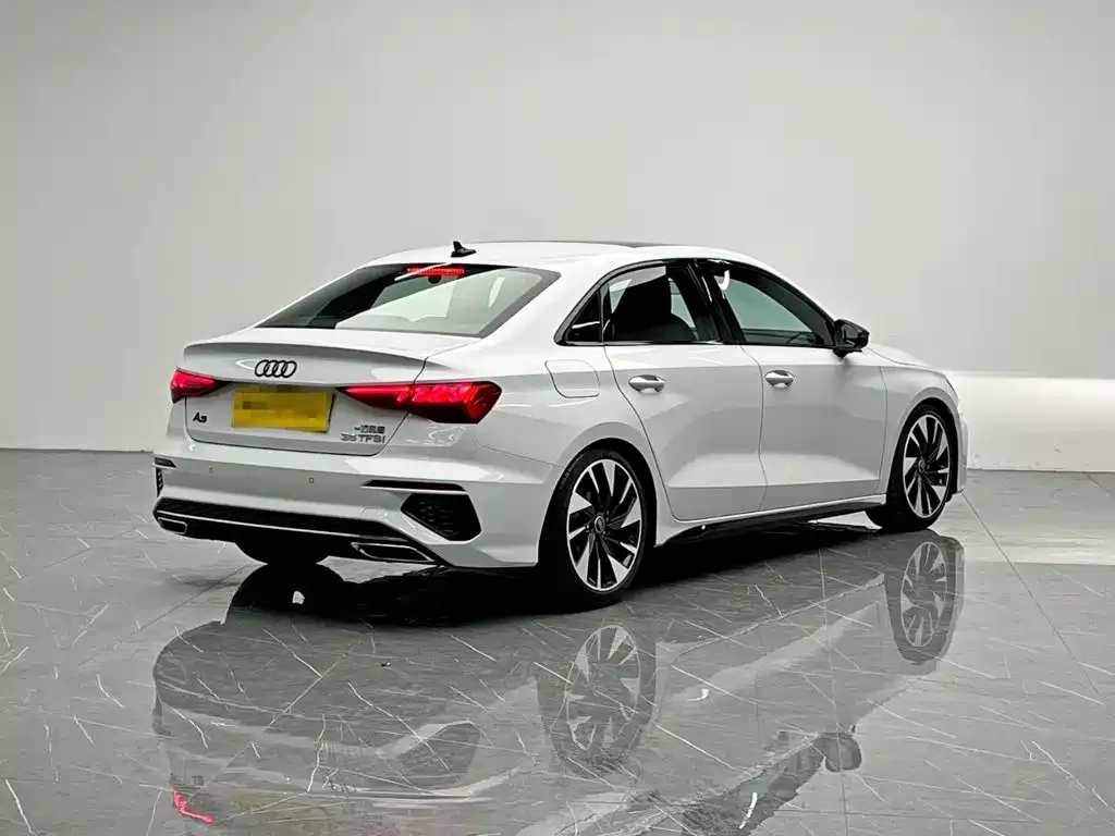 Audi A3 — фото 8