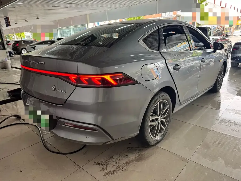 BYD Qin PLUS — фото 10