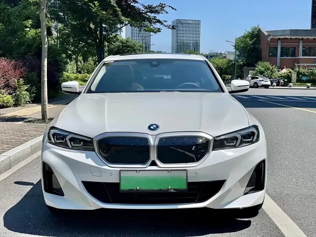 BMW i3 — фото 4