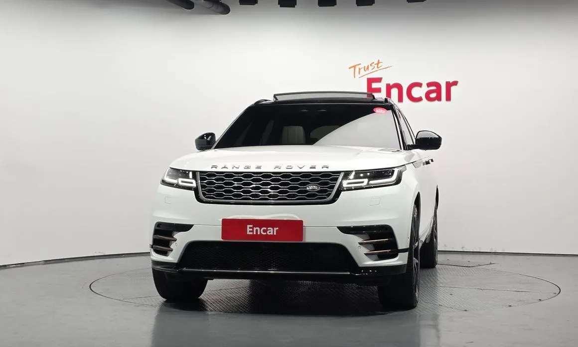 Land Rover Range Rover Velar — фото 10