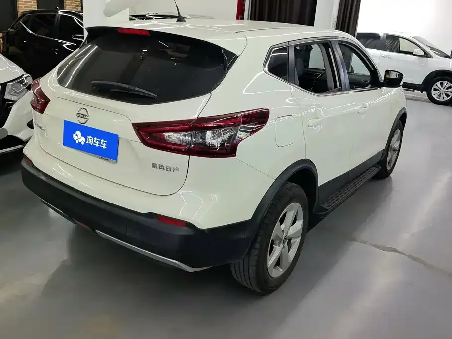 Nissan Qashqai — фото 6