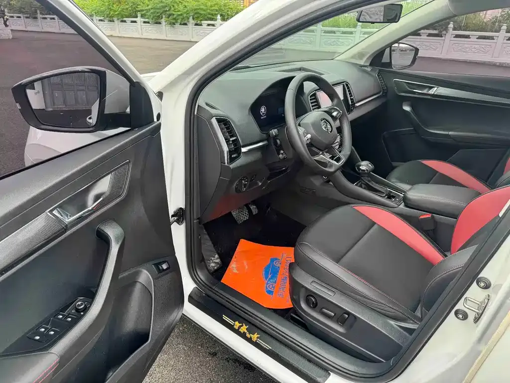 Skoda Karoq — фото 5