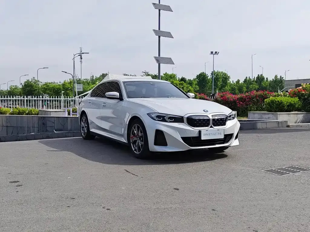 BMW i3 — фото 1