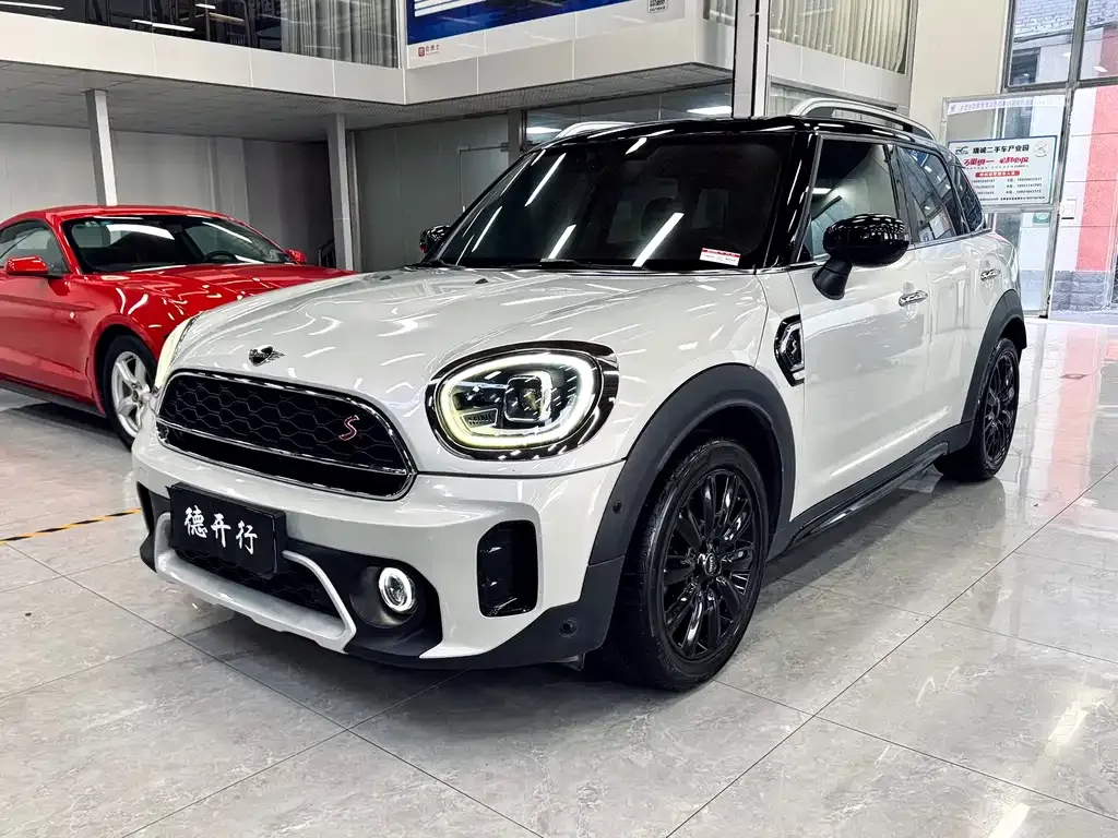 MINI Countryman — фото 1