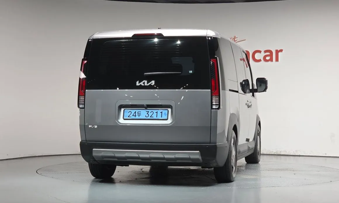 Kia PV5 — фото 8
