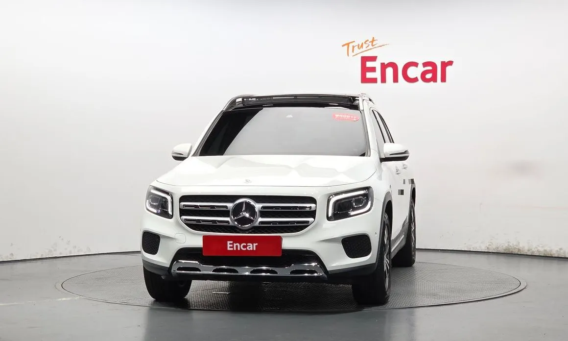 Mercedes-Benz GLB-Class — фото 7