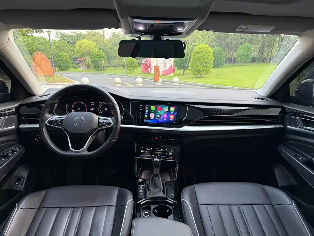 Volkswagen Passat — фото 2