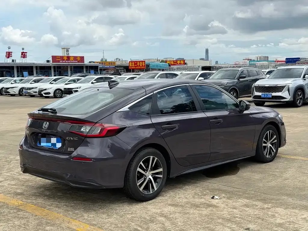 Honda Civic — фото 6