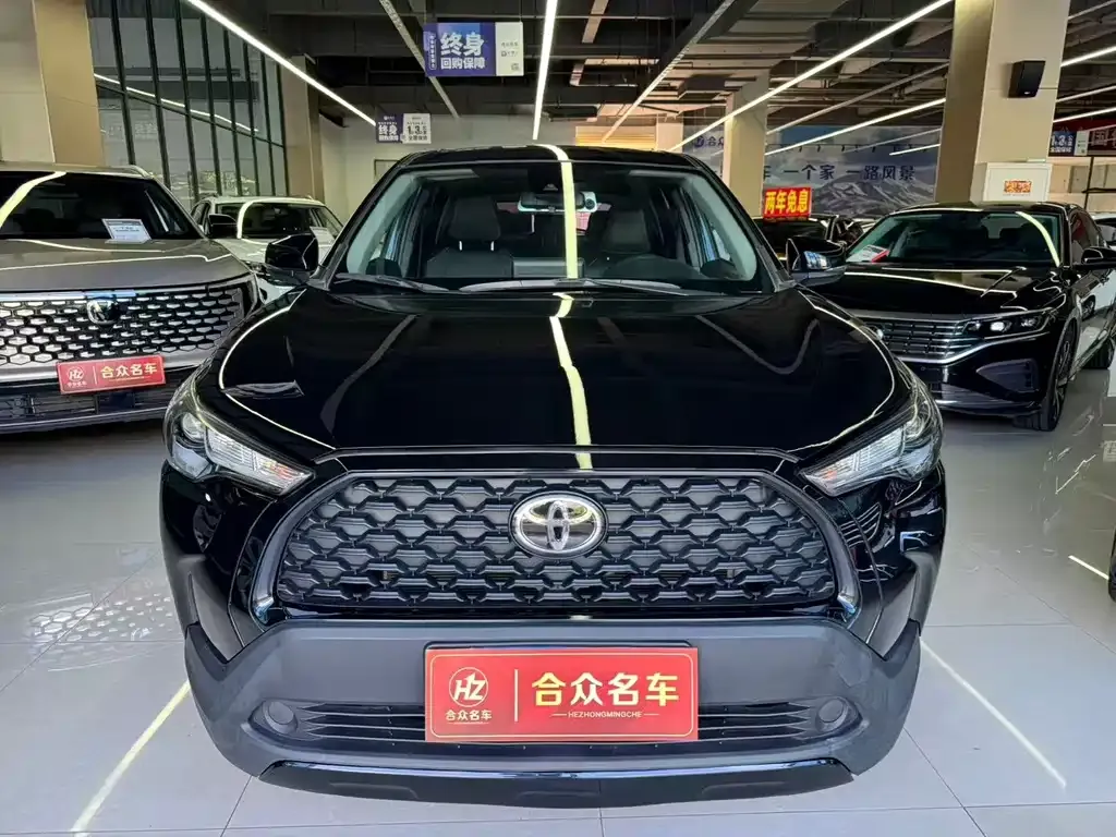 Toyota Corolla Cross — фото 4