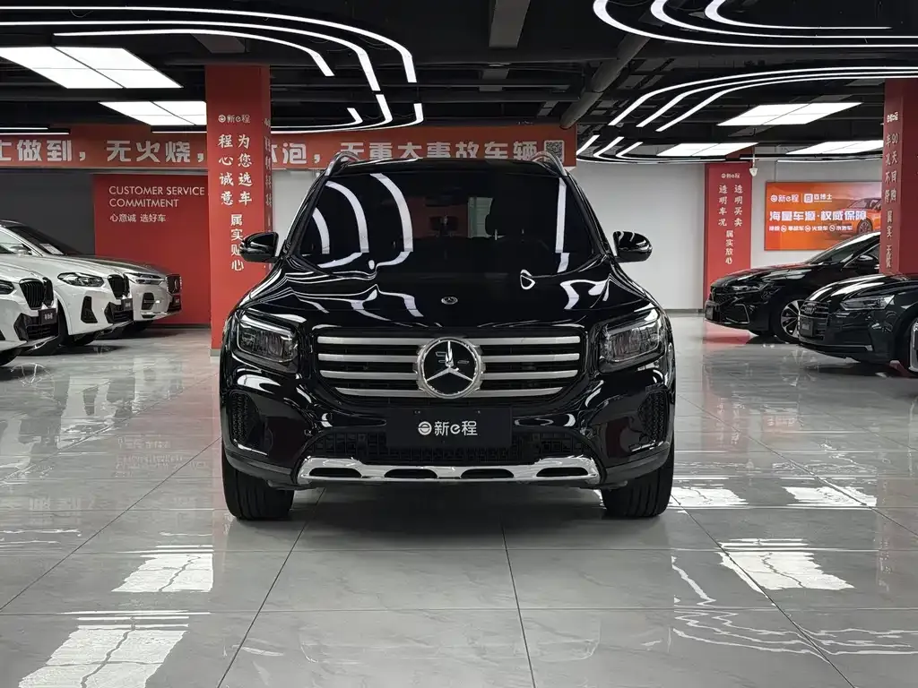Mercedes-Benz GLB — фото 5
