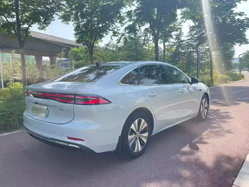 Geely Galaxy A7 EM — фото 9