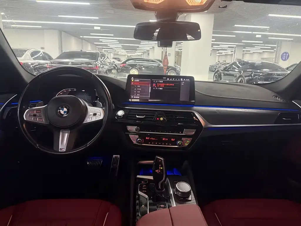 BMW 5 Series — фото 2